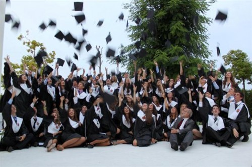 Caxton College
